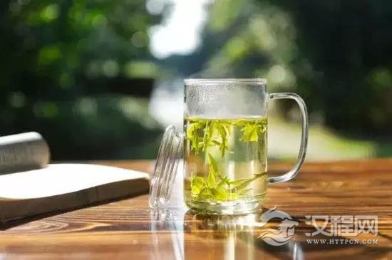 绿茶有助于瘦身减肥