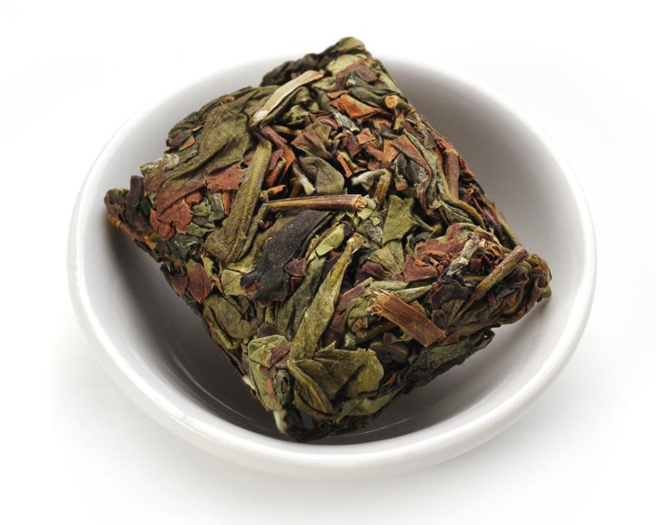 如何辨识漳平水仙茶的品质呢？