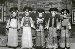 100年来中国女人服装变迁：看完后，还是民国衣服能体现东方之美