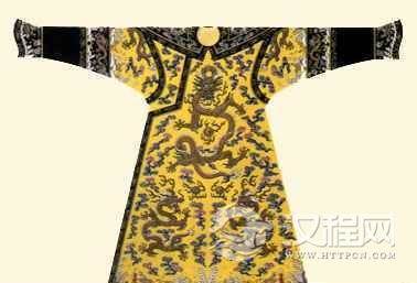 清代皇后朝袍特色和设计是怎样的？清代皇后朝袍介绍