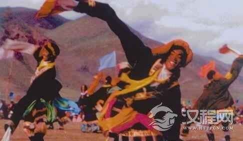 藏族节日藏族的“六月六”歌舞会有什么特色