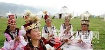 新疆维吾尔族与哈萨克族有着什么样的关系