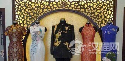 满族旗袍文化的样式与象征