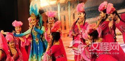 维吾尔族舞蹈文化的风格特征