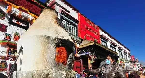 你知道藏区过几个藏历新年吗？