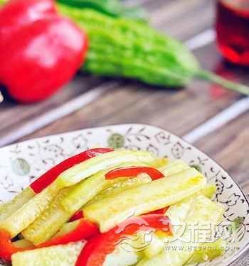 川菜——酸辣黄瓜的做法