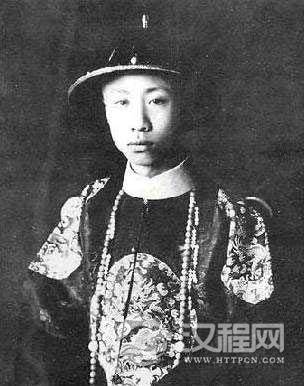 清朝末代皇帝爱新觉罗·溥仪出生