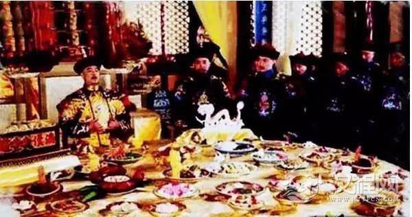 农民出生的朱元璋当了皇帝 他的餐桌上都摆了啥？