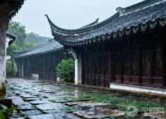 为什么南方屋角高翘,北方屋顶厚重?一场关于气候的“建筑攻防战”