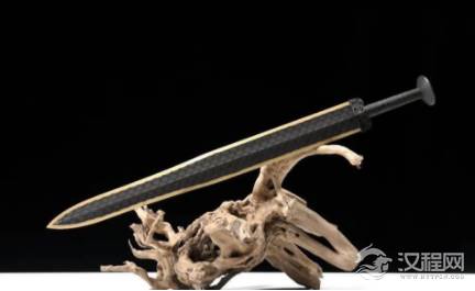 越王勾践剑为何能够千年不锈呢？不止是材料特殊