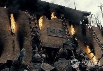 古代打仗攻城时，为什么没有选择用火烧城门？