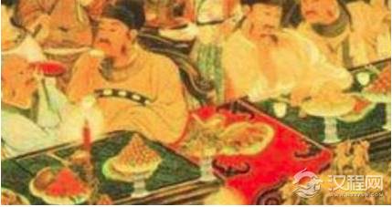 皇帝的饮食是怎样的？真的有几百道菜吗？
