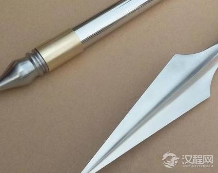 古代用于实战的长矛有多长 长矛的矛杆是用什么东西制作的