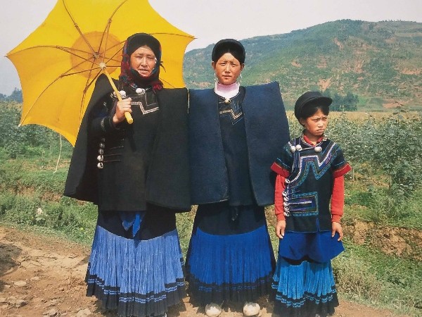  小凉山彝族服饰特点、图案(图片)的文化内涵及现实意义 