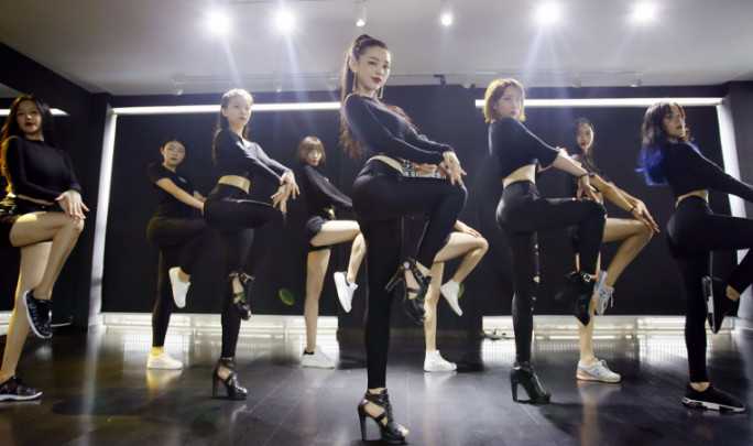 14、中国古典舞身韵教材——行步