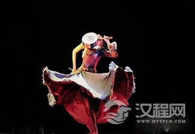 作为一名舞蹈演员，怎么跳好蒙古舞？