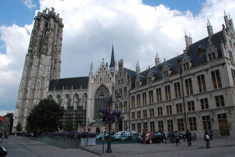 我国与比利时建交