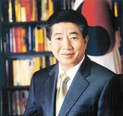 卢武铉当选韩国第十六届总统
