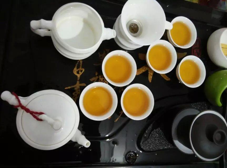 凤凰单枞茶品质特点有“春韵秋香”的说法