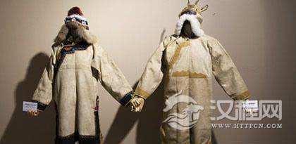 精致的鄂伦春族狍皮服饰文化