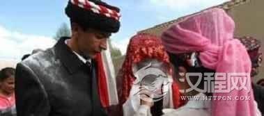 塔吉克族习俗塔吉克族男女“爱”的方式