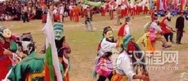 揭秘土族纳顿节：世界上最长的狂欢节