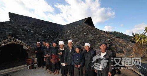 云南最古老的土著民族——布朗族奇婚异俗