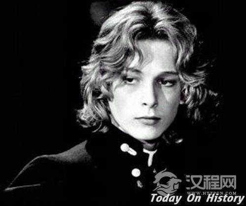 被誉为“世界第一美少年”的伯恩·安德森出生