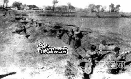 日军攻陷山海关