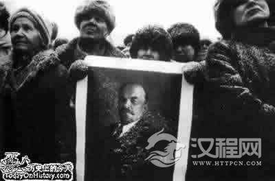 立陶宛从苏联独立，苏联从此开始解体