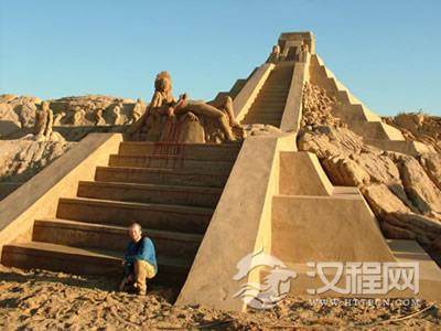 墨西哥考古学家完成了阿兹台克金字塔的发掘