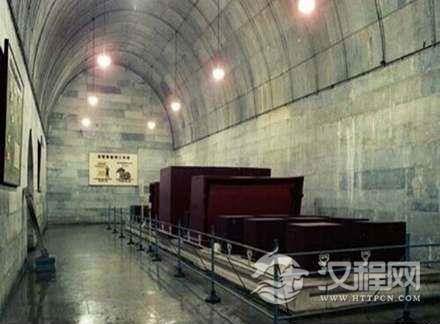 揭秘：唐僖宗用乾陵陪葬墓碑做“棺床”之谜