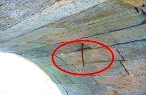 古代常识：修建桥梁时要在桥下挂上一把剑，取名斩龙剑