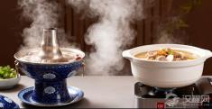 从《红楼梦》宴席到《舌尖上的中国》文案：味觉里的中国