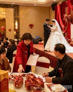 婚礼上的“姑嫂”为何要回避？