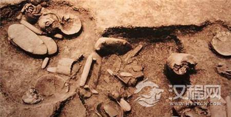 考古学遗址发现的39块鸡骨