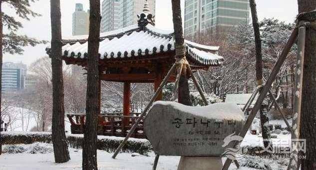韩国有一块石碑上写有数百汉字，如今被当作民族耻辱纪念