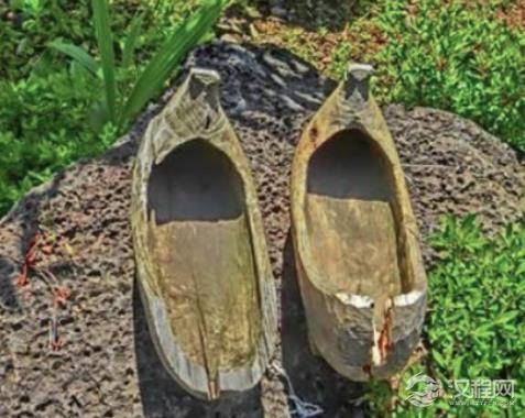 古人制造鞋子的时候，鞋尖为什么是上翘的？
