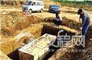 内黄县岸上村发现18个古墓 初步断定为商代贵族墓