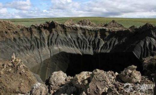 西伯利亚巨坑是怎么形成的？全球已知还有7个同类巨坑