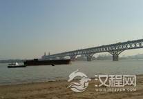 南京长江大桥什么时候通车的？大桥全长多少米