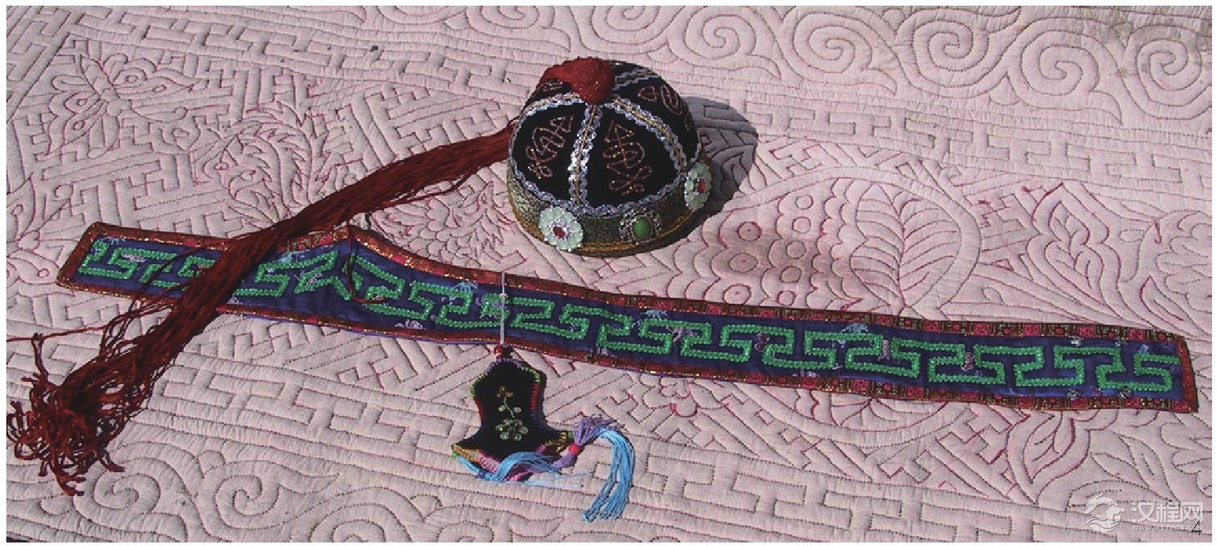 蒙古族传统帽式“托尔楚克”