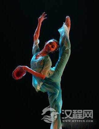 中国式曾一度被一些人称作“戏曲舞蹈”?