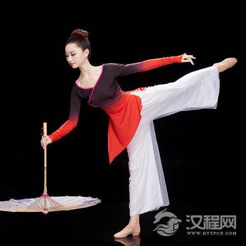 中国古典舞身韵‘拧、倾、仰’