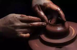 紫砂壶真假不单看泥料，还要看它的成型工艺！