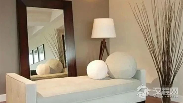 家中的镜子不可随便乱放