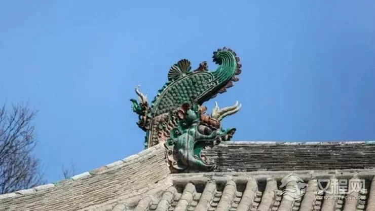 龙的九子之一，螭吻，为什么放在屋顶可防火？