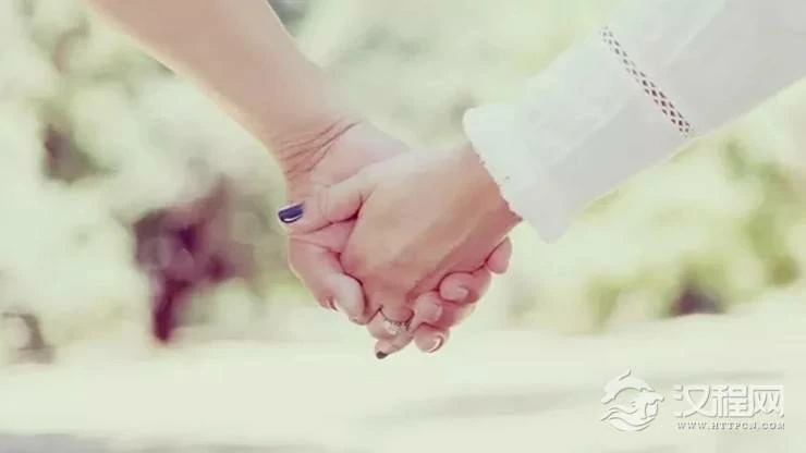刘恒老师：“手如干姜，家道必昌”，后半句是什么？