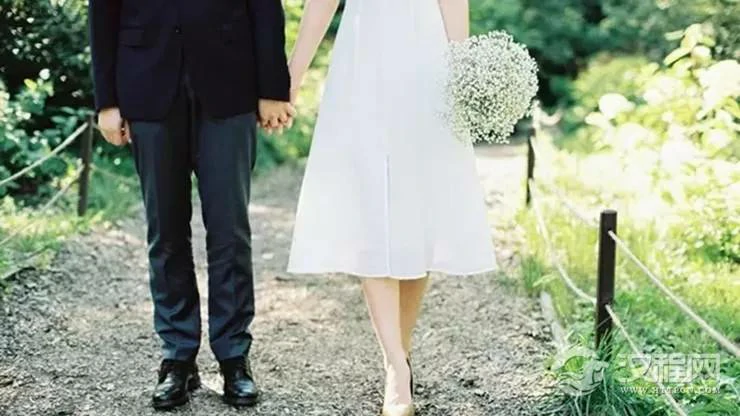 30岁后正桃花才驾到，晚婚会幸福的星座