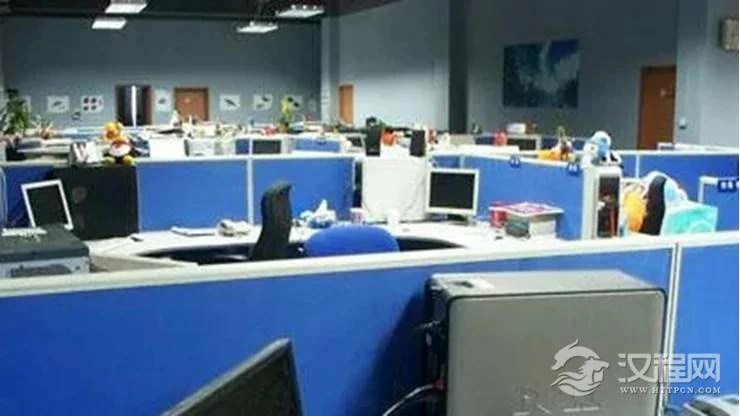 办公室风水之电脑的摆放